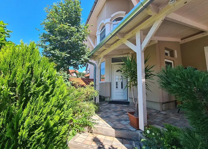 Taban Apartment